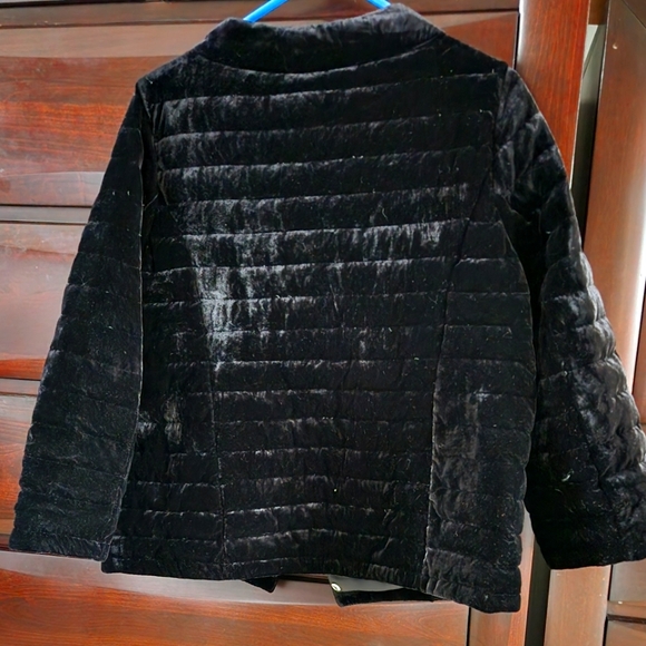 Talbots Quilted Down Filled plush Velvet Puffer Jacket Classy Holidays Black 10 - Picture 5 of 8